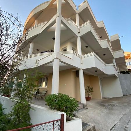 Dajkovic Apartmani Bar Esterno foto