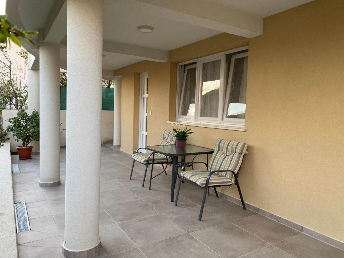 Dajkovic Apartmani Bar Esterno foto